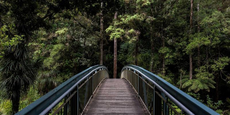 电力变压器能效等级深度解读与节能改造技术路径——以双和华力开关柜为例