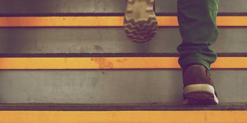 电力设备故障诊断新利器：振动分析与噪声识别技术深度解析