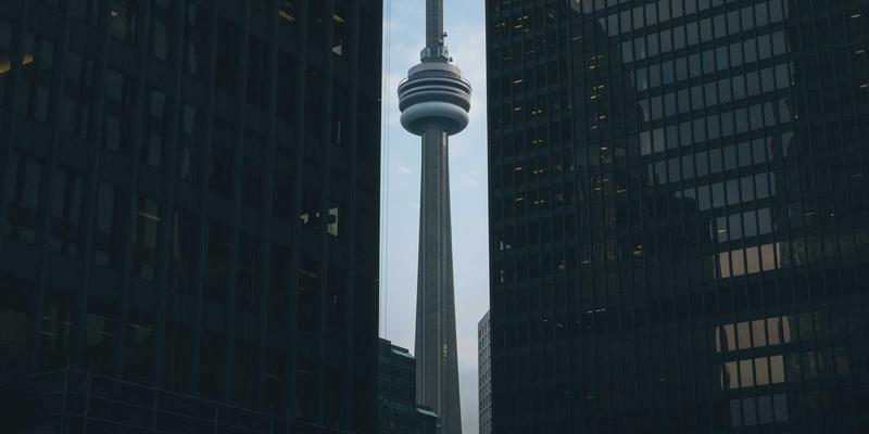 高压断路器机械特性在线监测与故障诊断技术详解：保障开关柜稳定运行的关键